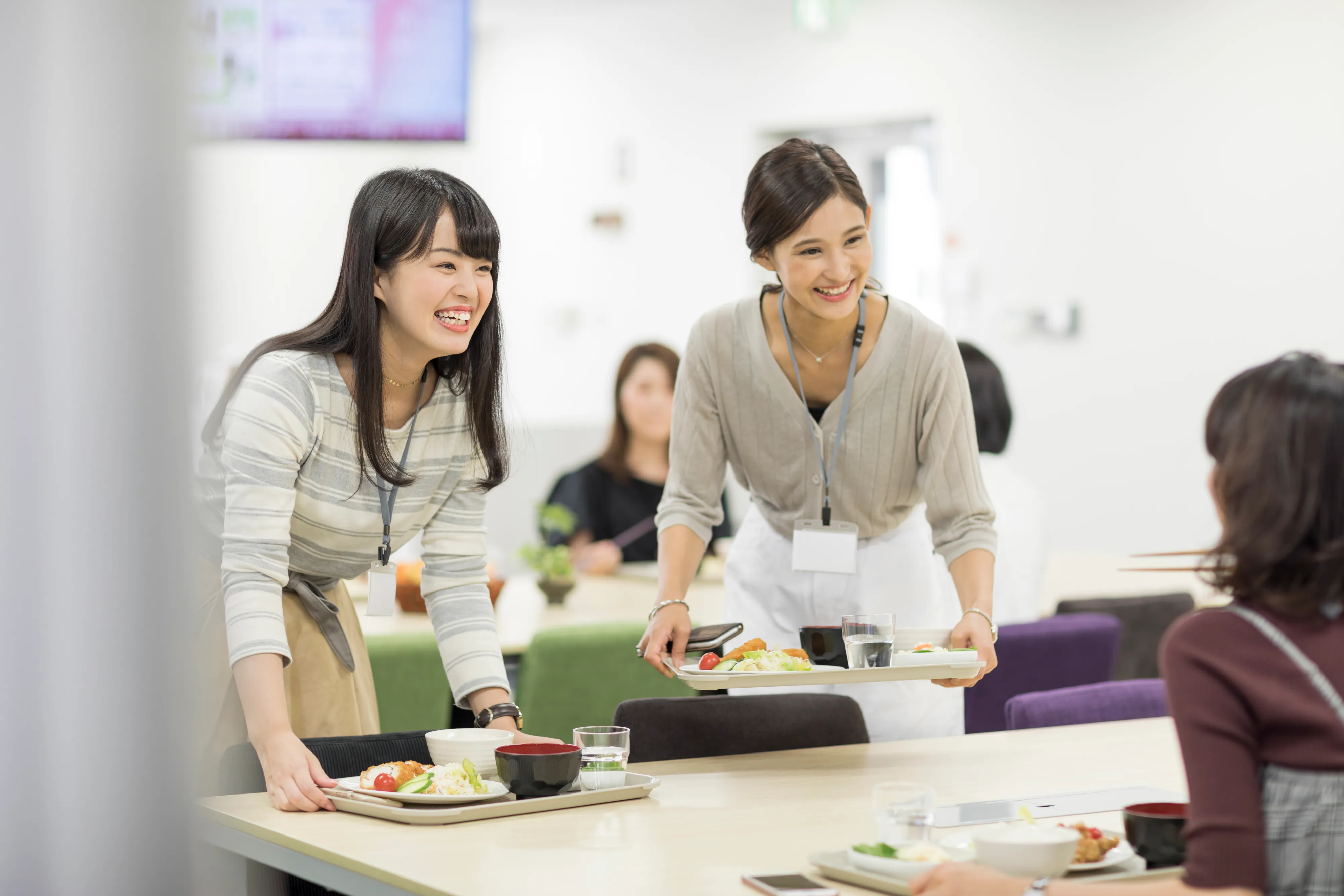 委託給食サービス